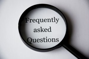 loupe sur le texte "frequently asked questions"